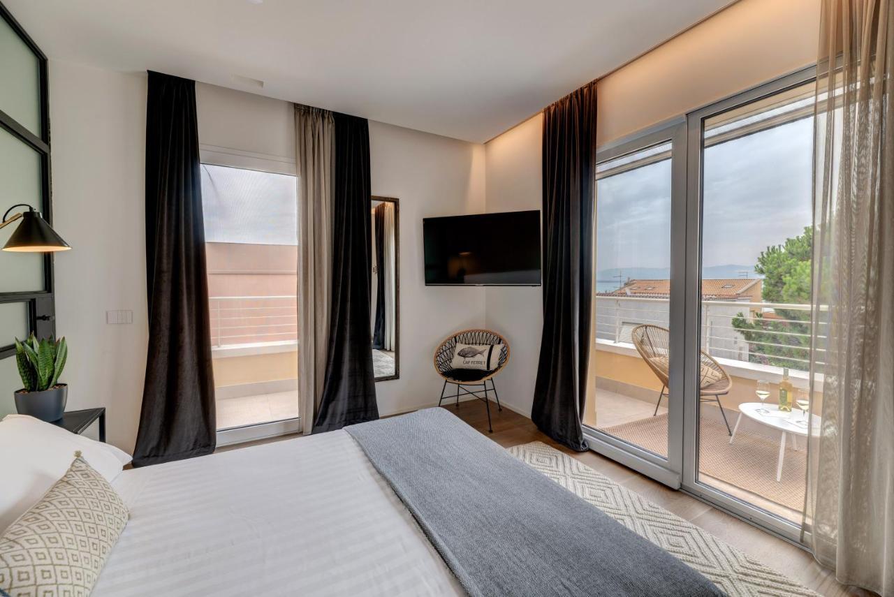 Arveskida Suite Apartment Cagliari Exterior photo