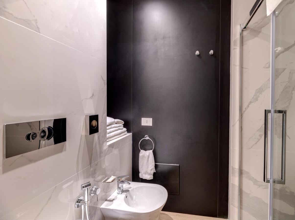 Arveskida Suite Apartment Cagliari Exterior photo