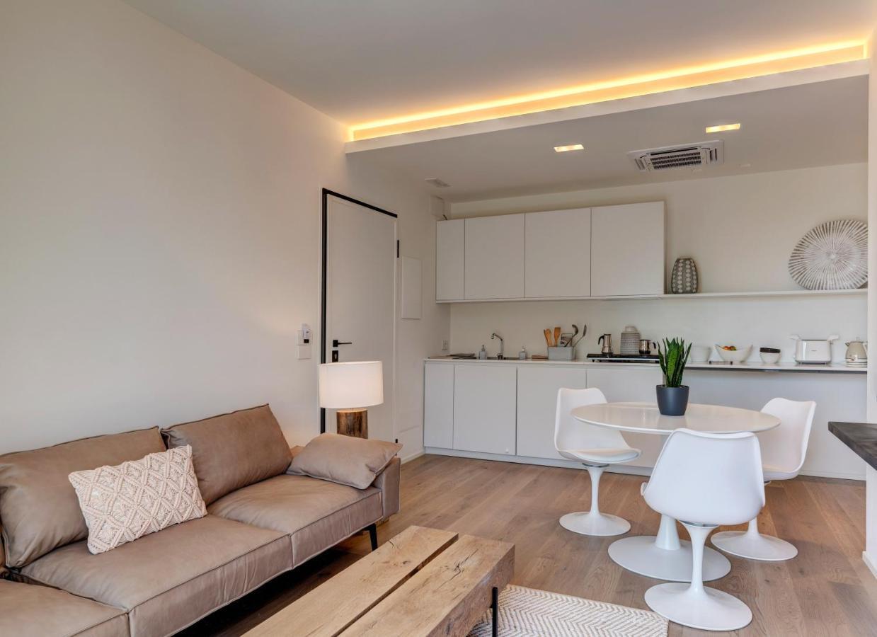 Arveskida Suite Apartment Cagliari Exterior photo